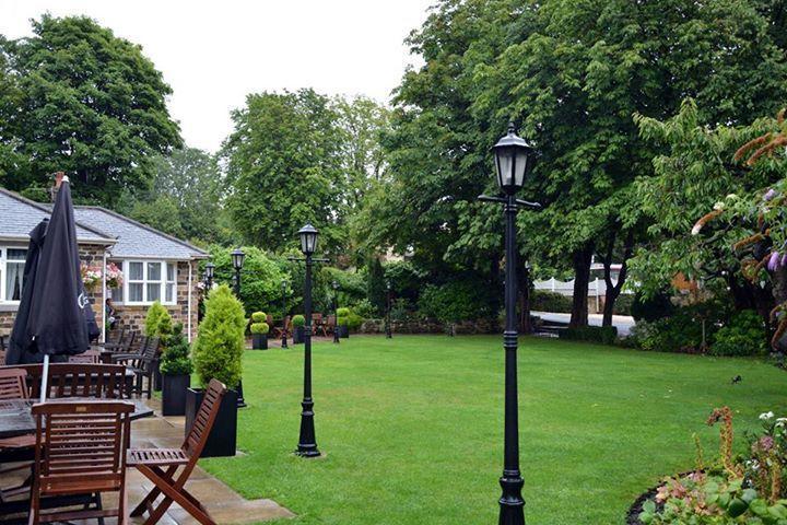 Dimple Well Lodge Hotel Wakefield Dış mekan fotoğraf