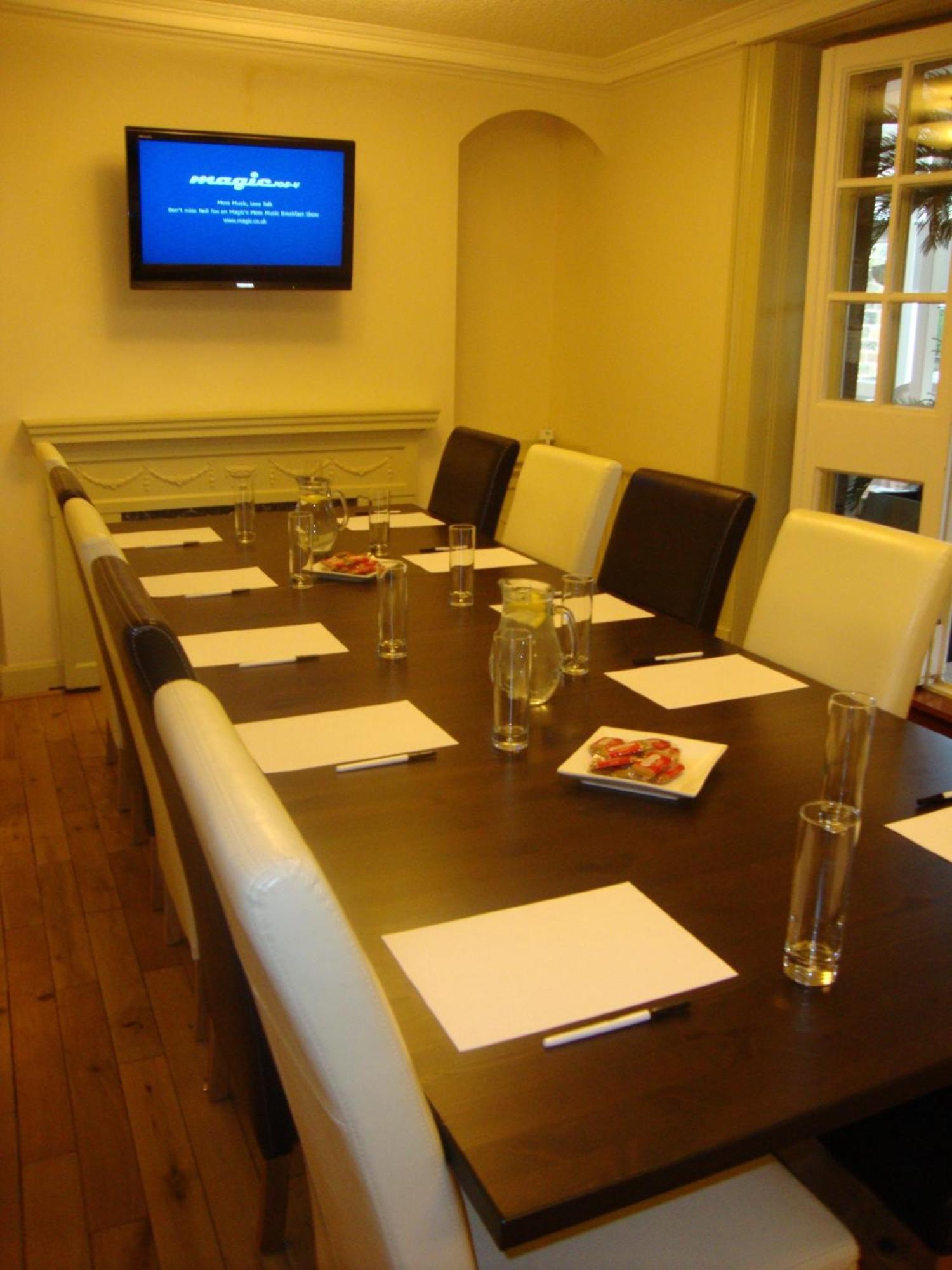 Dimple Well Lodge Hotel Wakefield Dış mekan fotoğraf